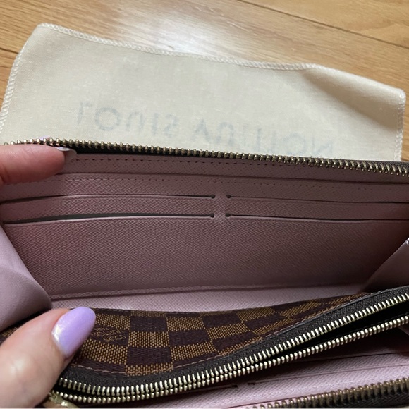 Louis Vuitton Clemence Wallet - Picture 13 of 14